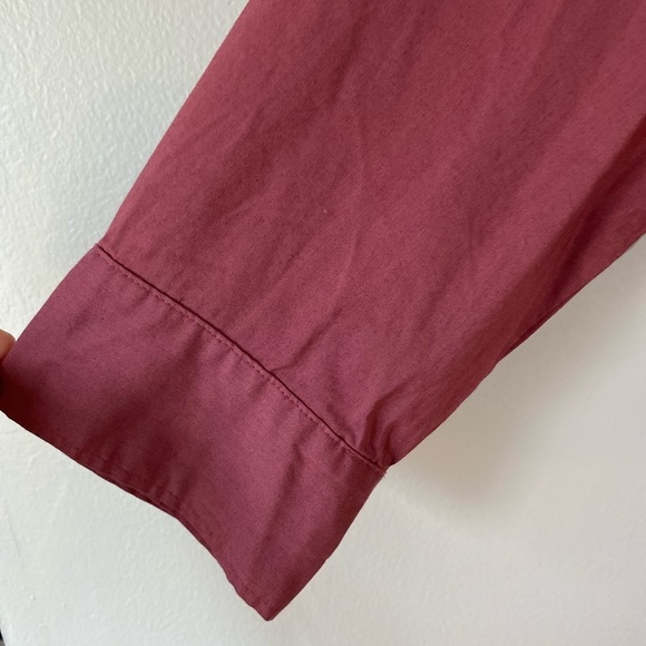 Apostrophe stretch maroon button up shirt - Picture 4 of 6